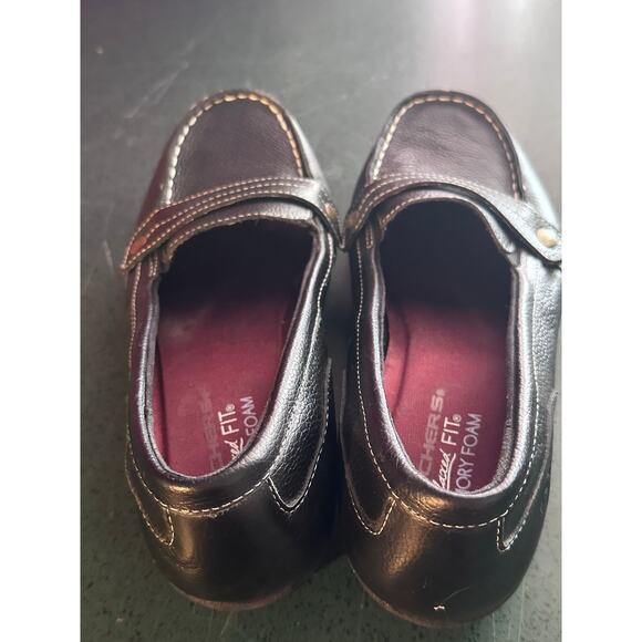 Womans Skechers Sz 8 Career Black Memory Foam Slip on Loafers Relaxed Fit - Picture 2 of 6